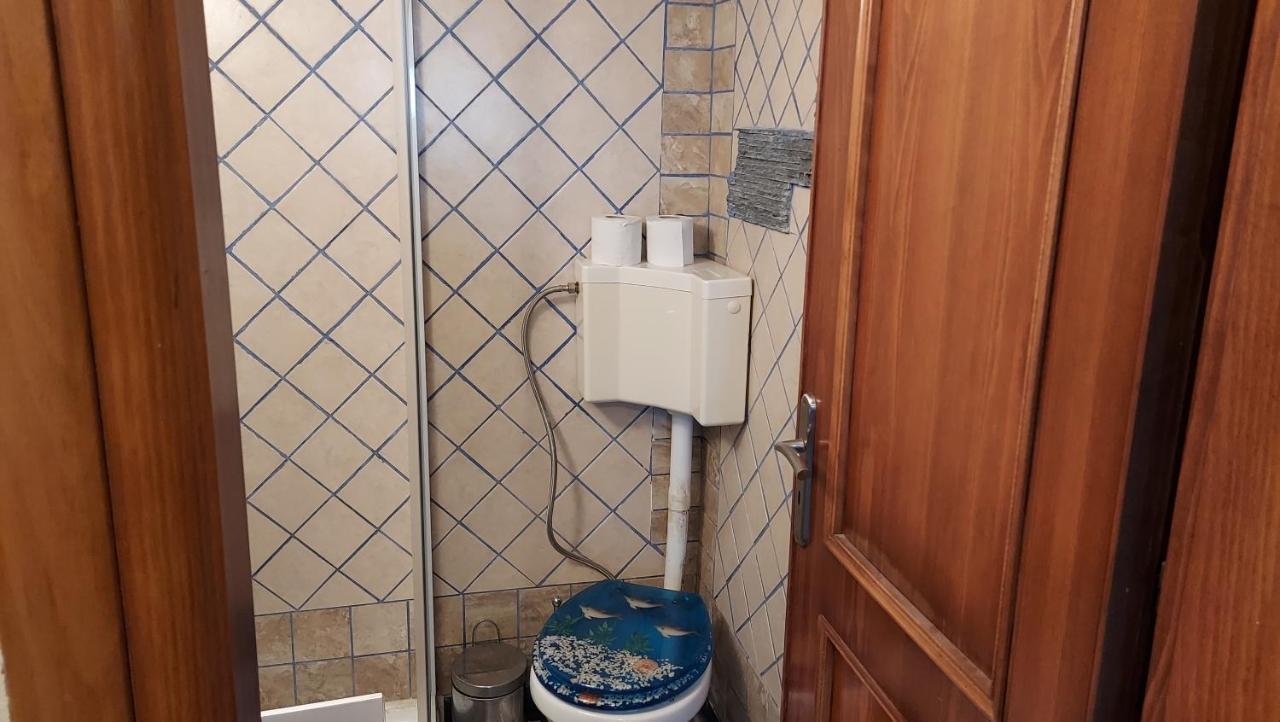 Shley House 1 Apartment Artemida  Ngoại thất bức ảnh